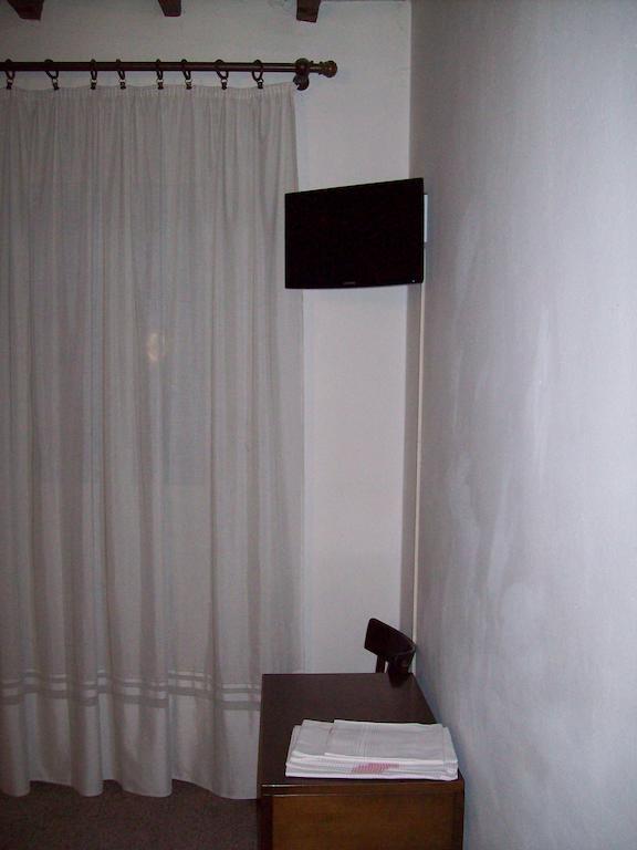 Albergo Ristorante Gualtieri Барберино-ди- Муджелло Номер фото