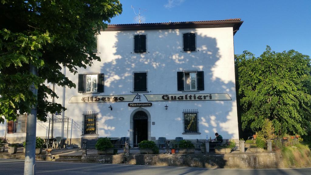 Albergo Ristorante Gualtieri Барберино-ди- Муджелло Экстерьер фото
